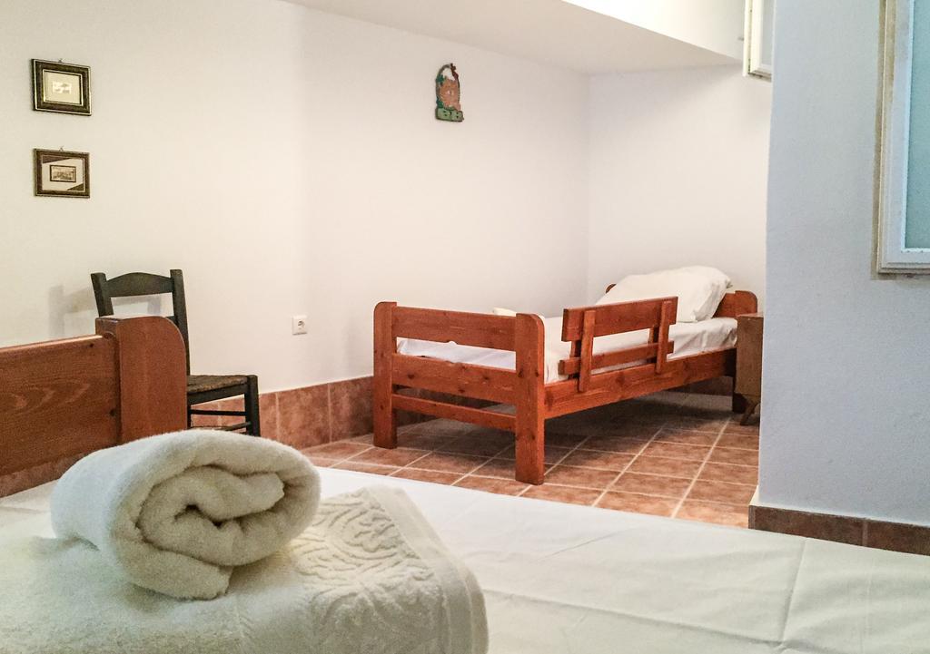 Phoenix Cosy Home Ιι Livadakia Extérieur photo
